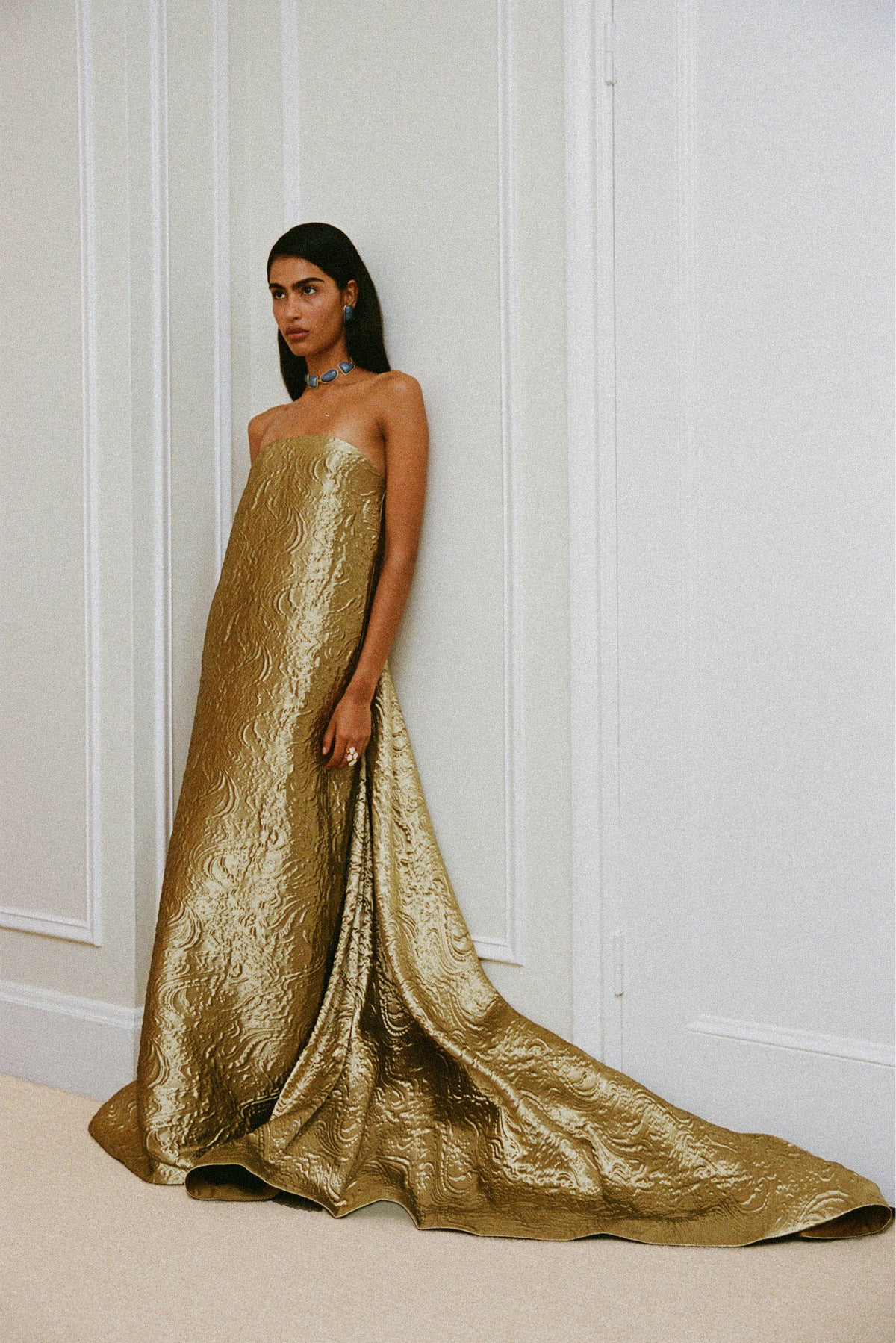ZINIA GOWN - GOLD