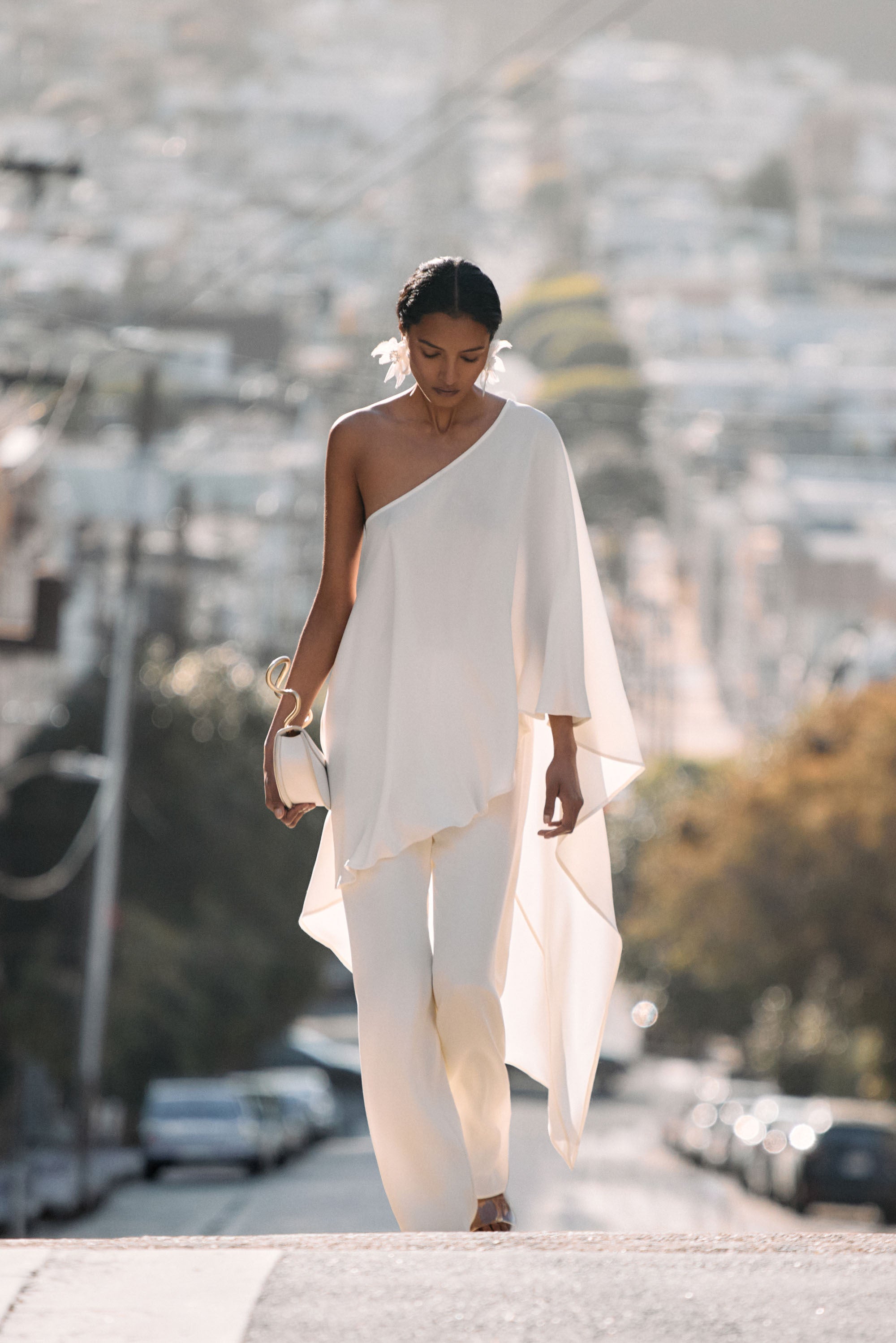 TAJISHA TOP - OFF WHITE