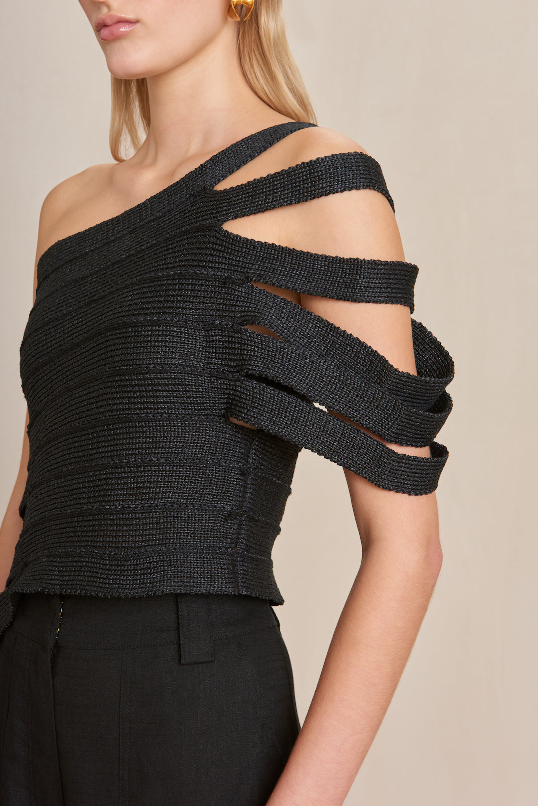 CULT GAIA SASHI KNIT TOP IN BLACK