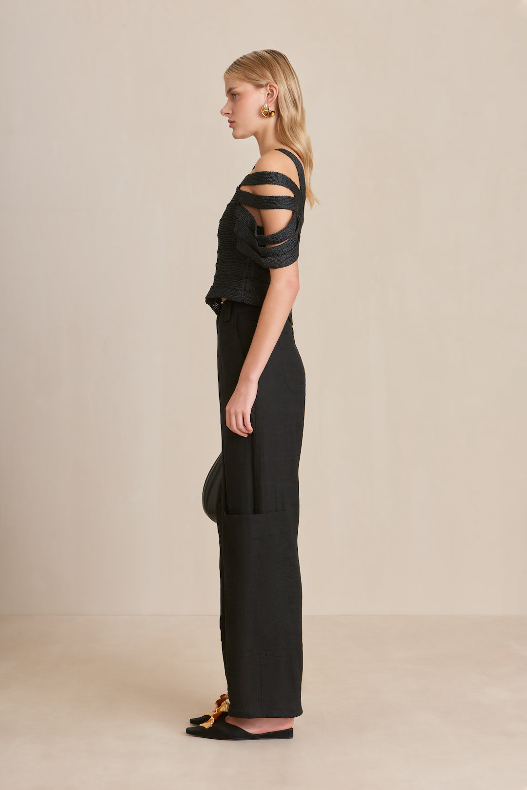CULT GAIA SASHI KNIT TOP IN BLACK