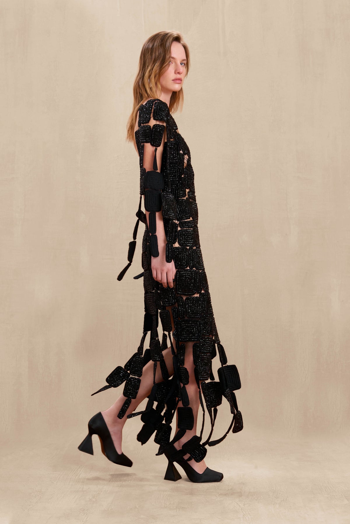 PURA GOWN - BLACK