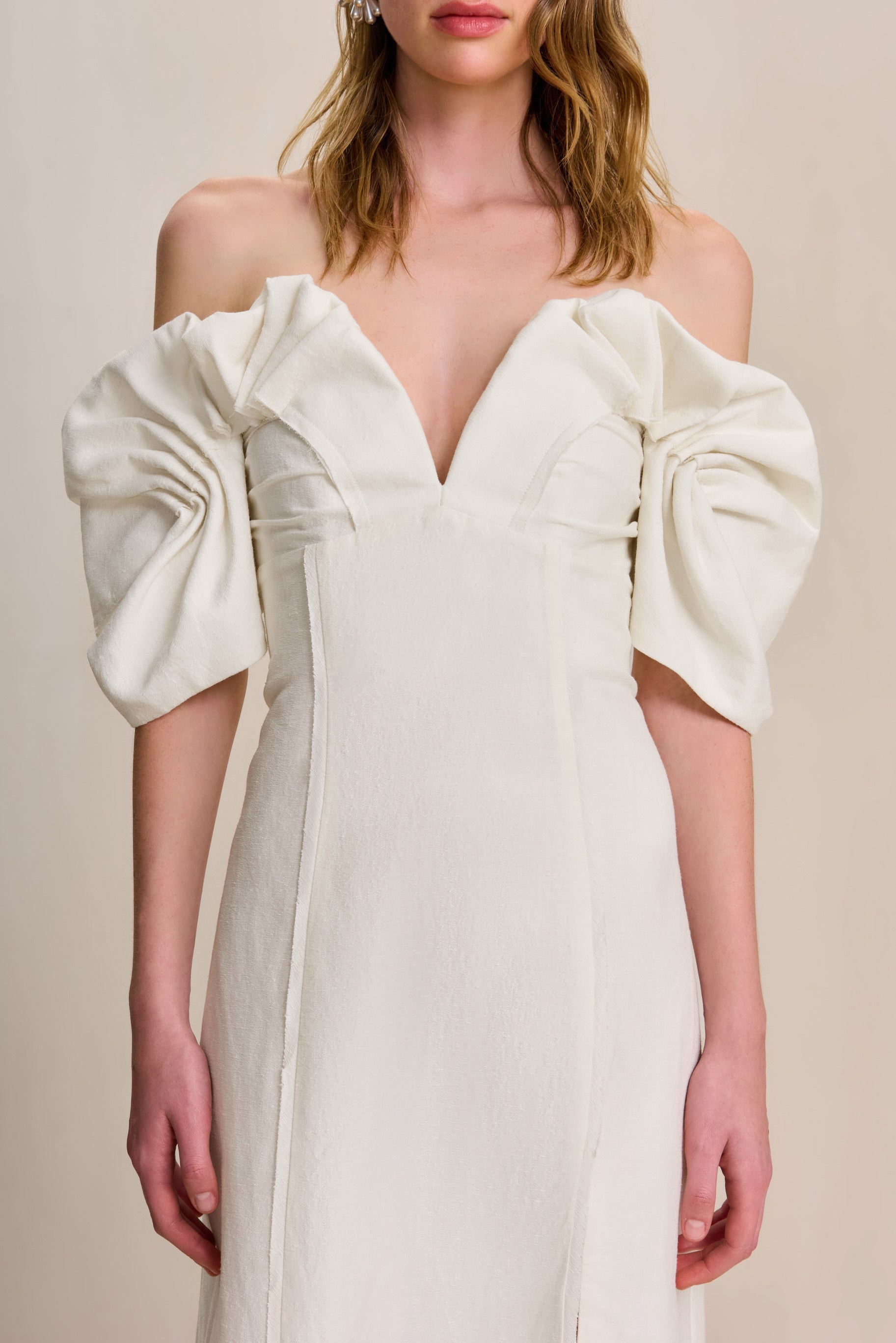 CULT GAIA MUNA DRESS IN OFF WHITE