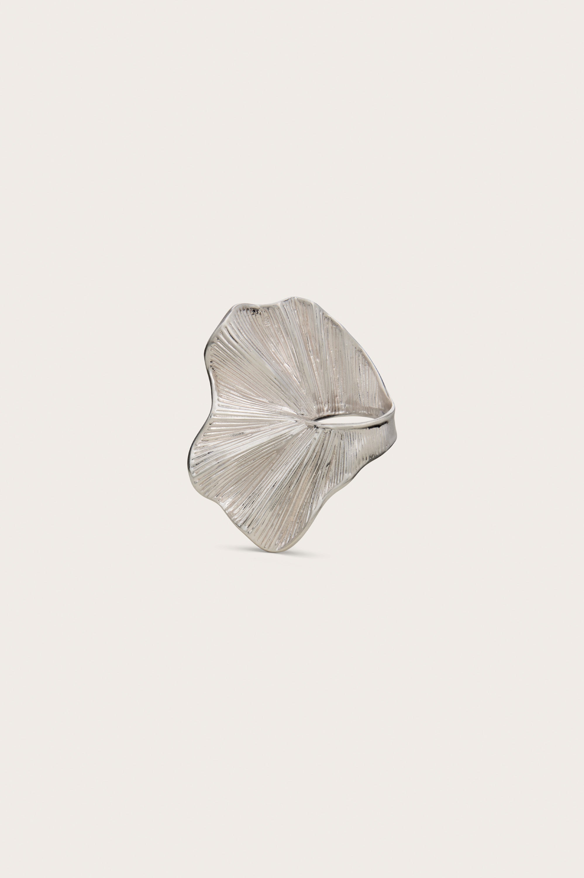 CULT GAIA CELESTE RING IN ANTIQUE SILVER