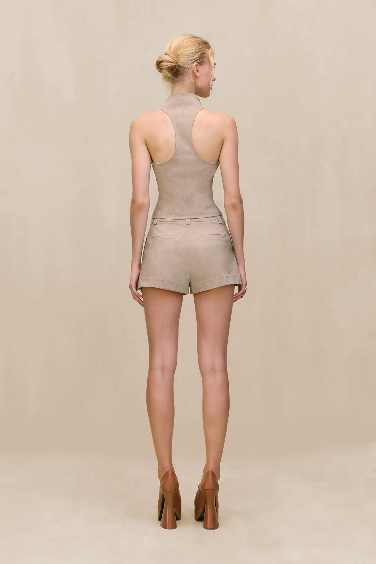 FELICITY SHORT - BEIGE