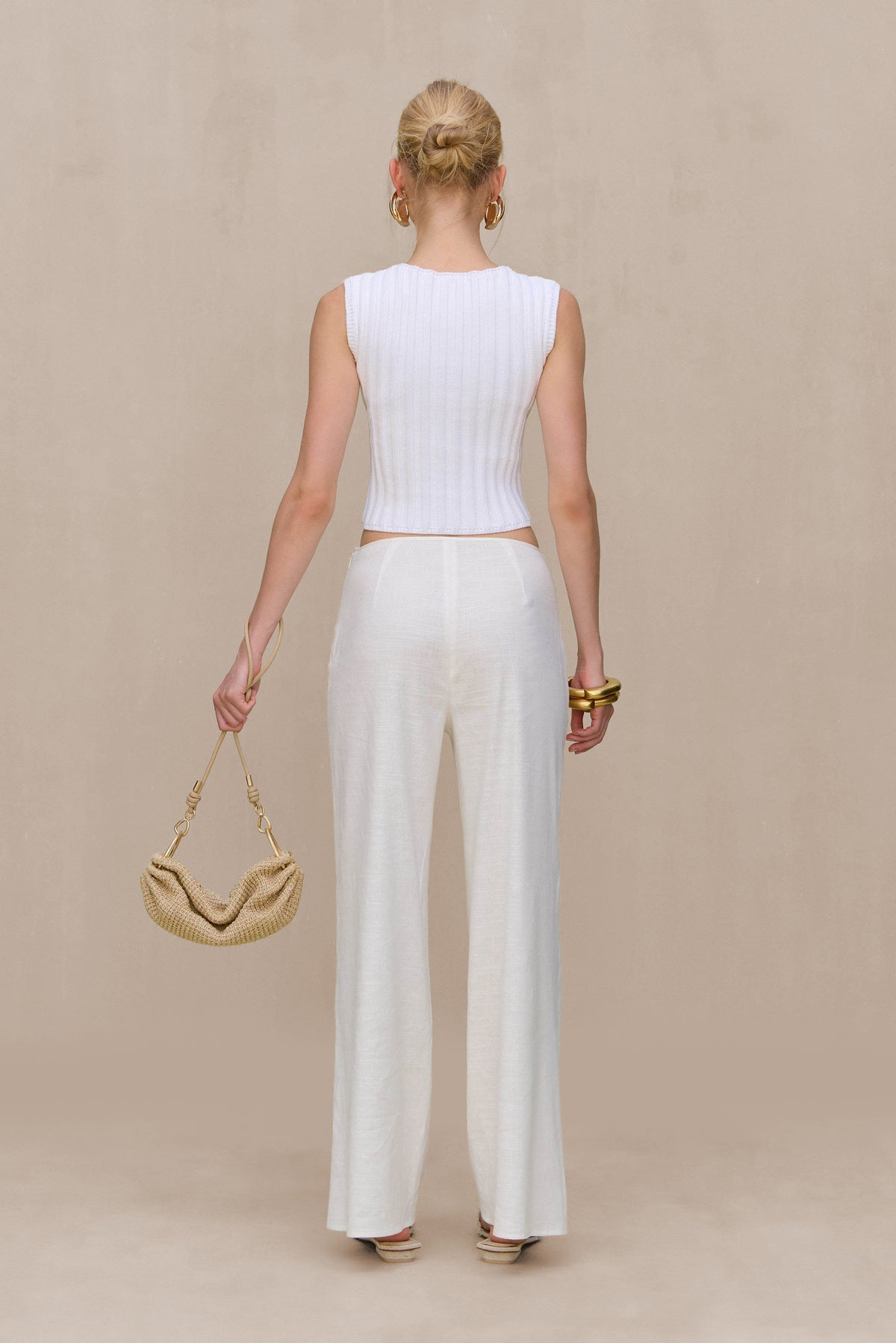 ANZU KNIT TOP - OFF WHITE