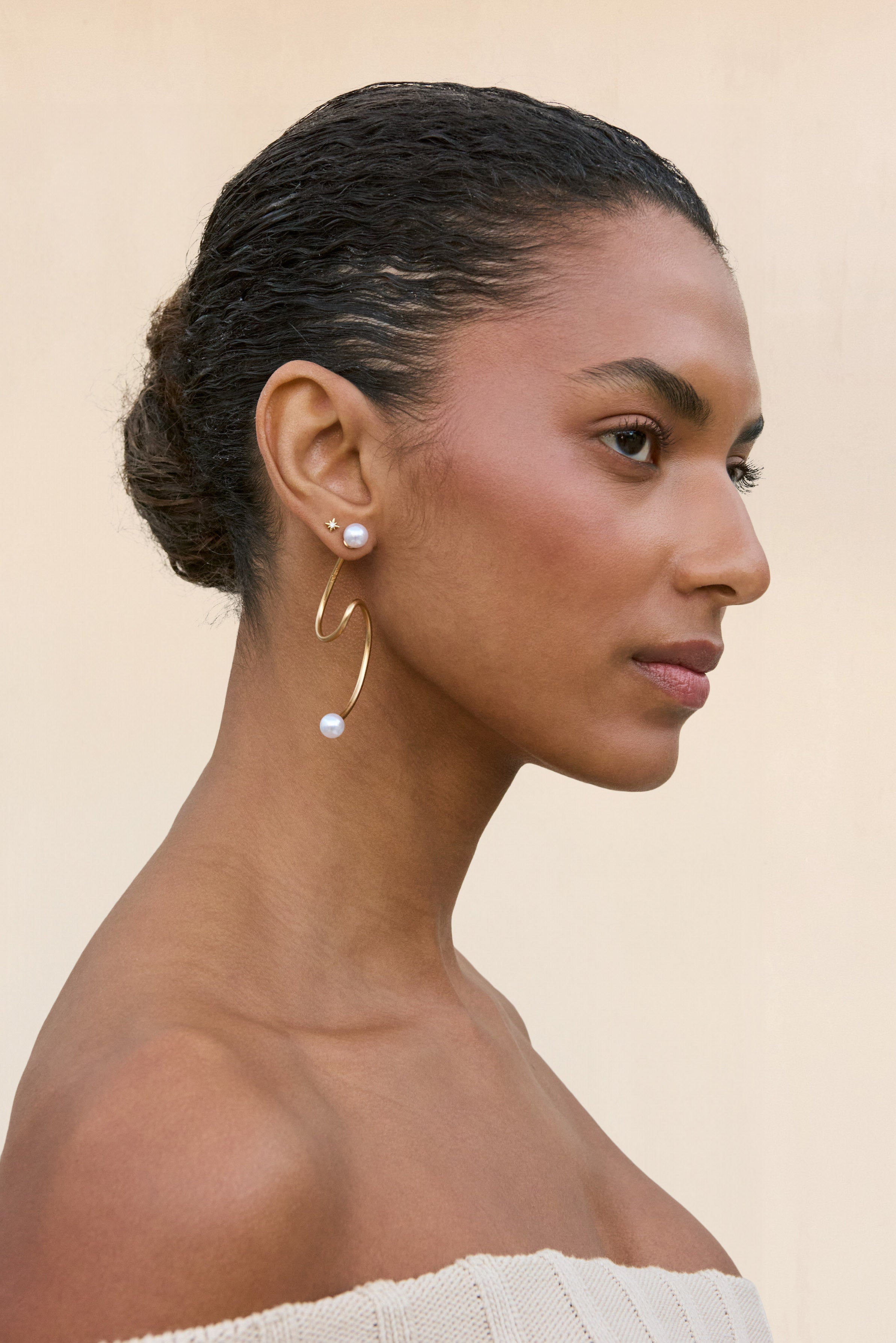 TAZIA EARRING - PEARL