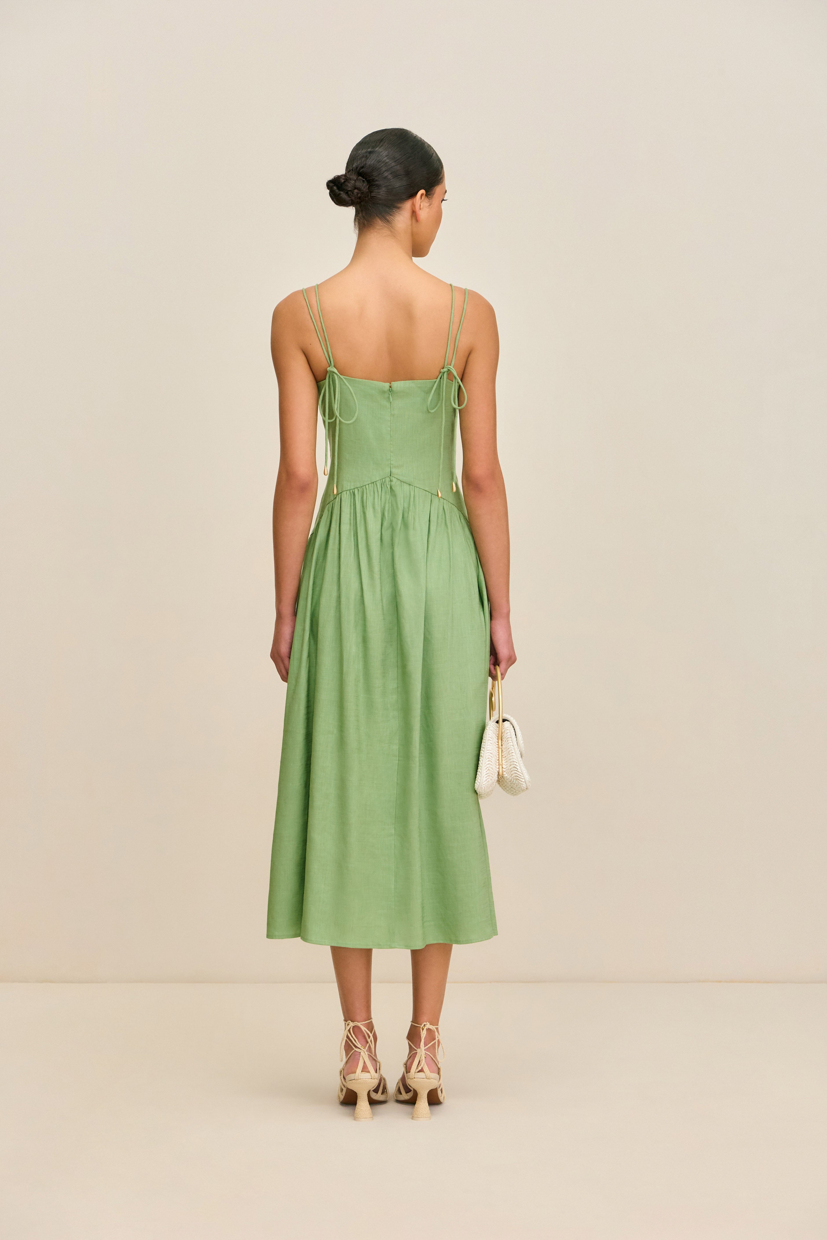 DARCEY DRESS - CALLA LILLY