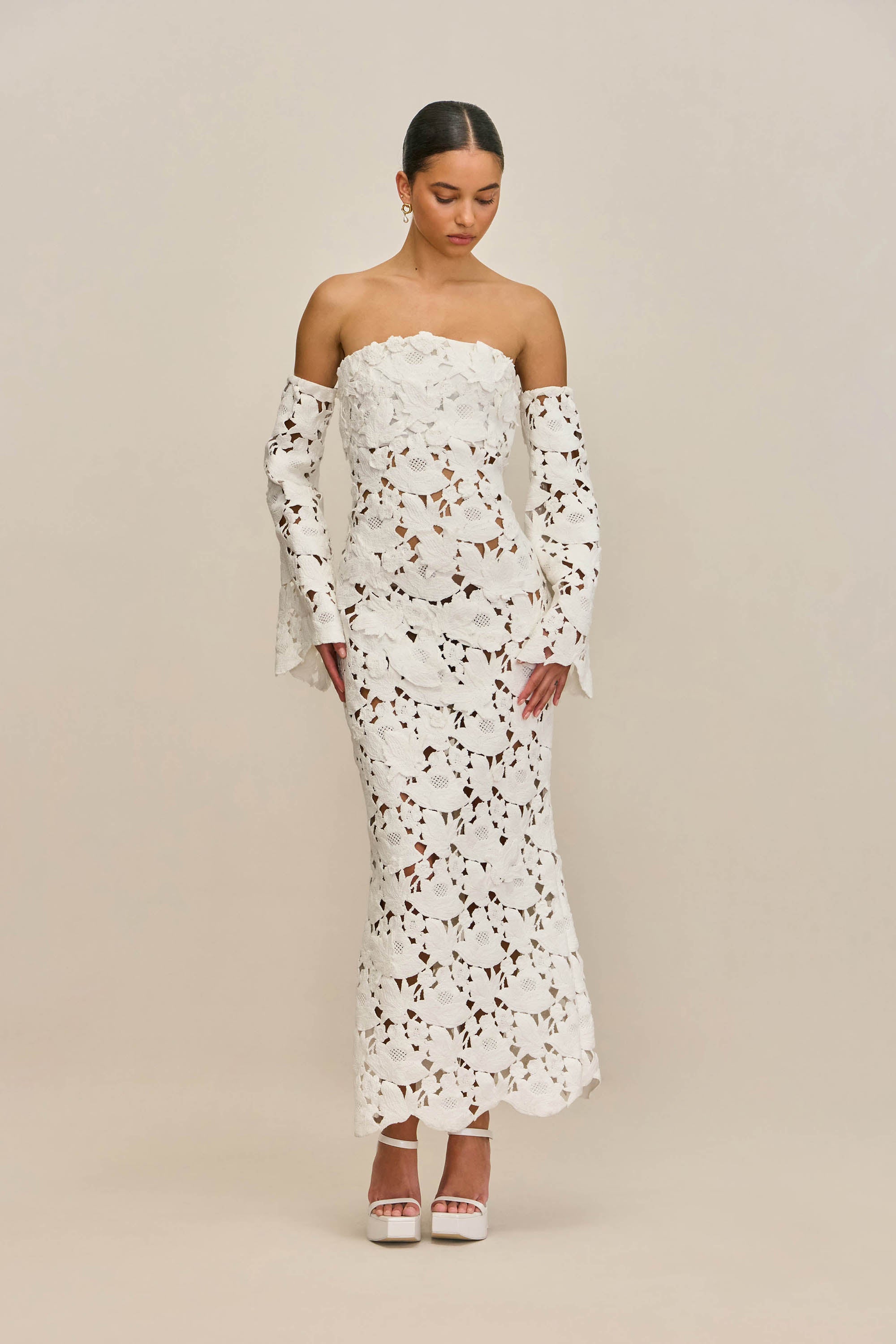KAYLINA GOWN - OFF WHITE