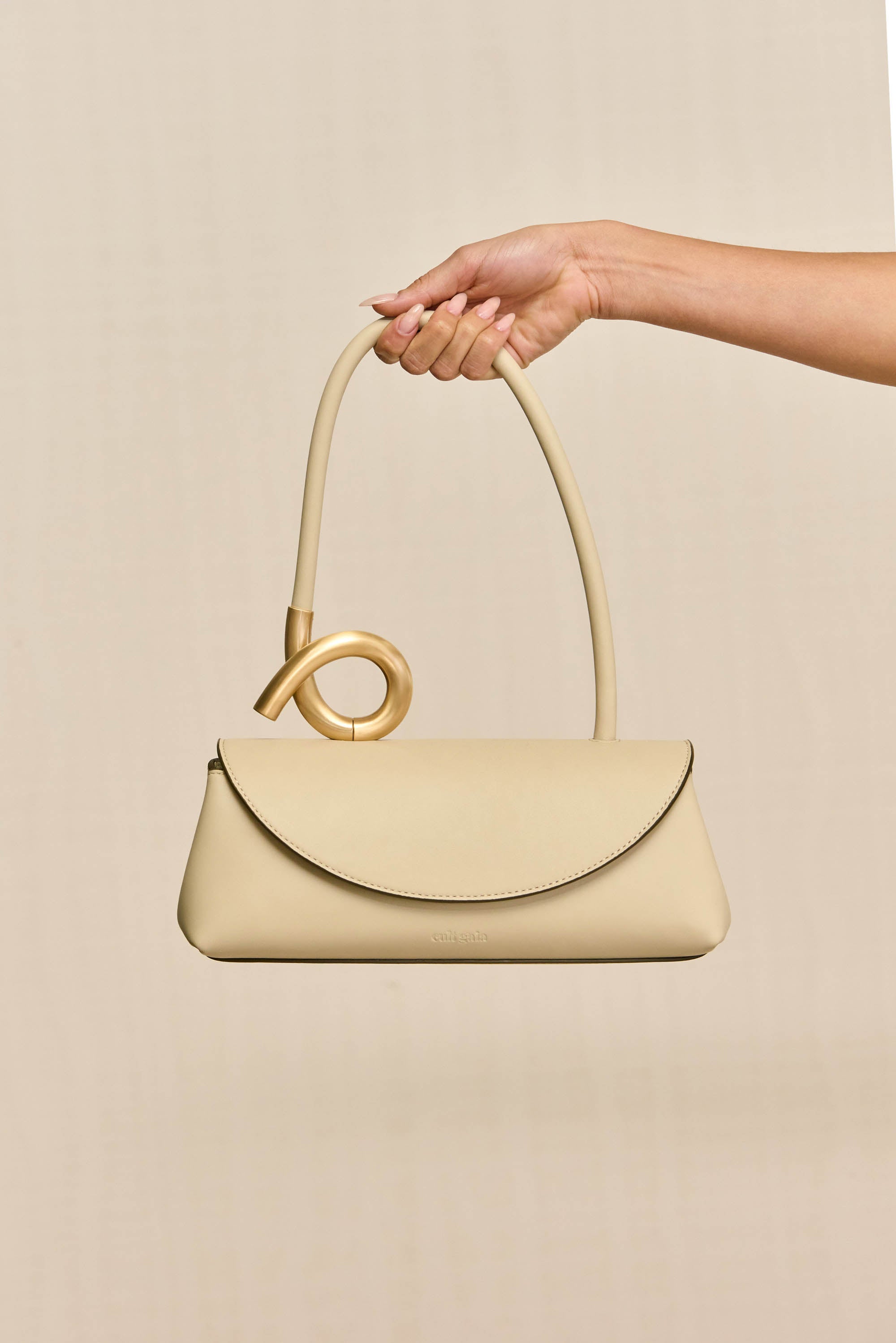 AZARIAH SHOULDER BAG - OFF WHITE