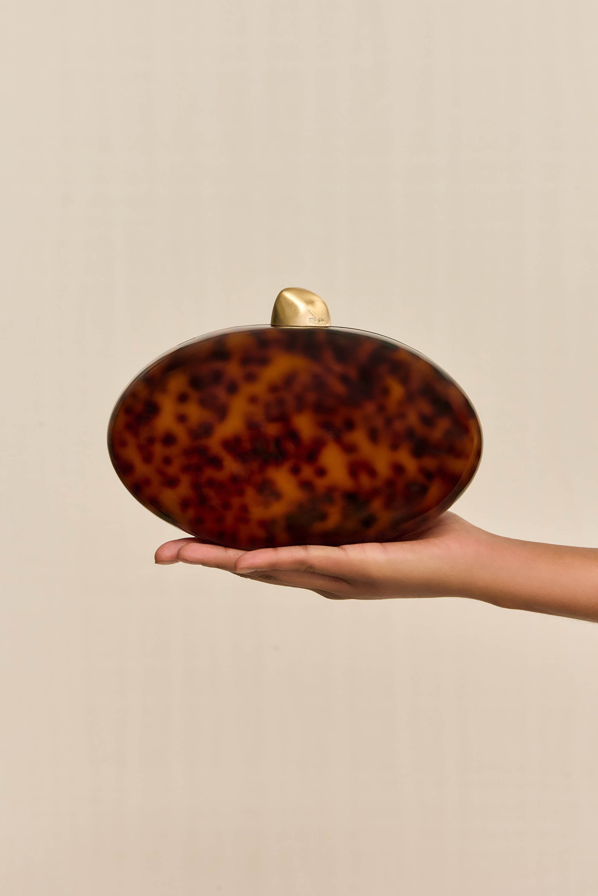 EVIANA CLUTCH - CARAMEL TORTOISE