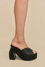 PHOEBE PLATFORM SANDAL - BLACK