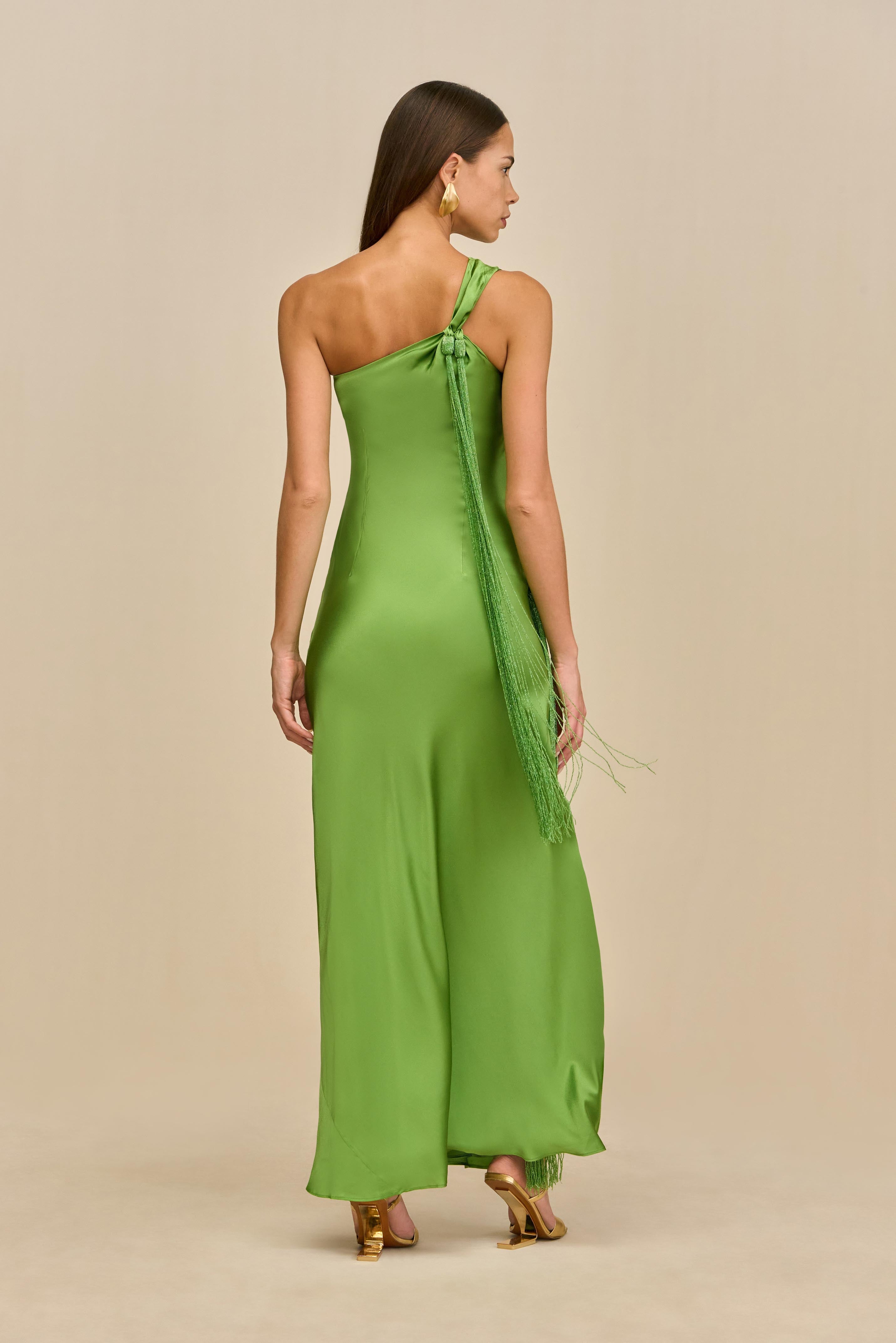 KEYA GOWN - PISTACHIO