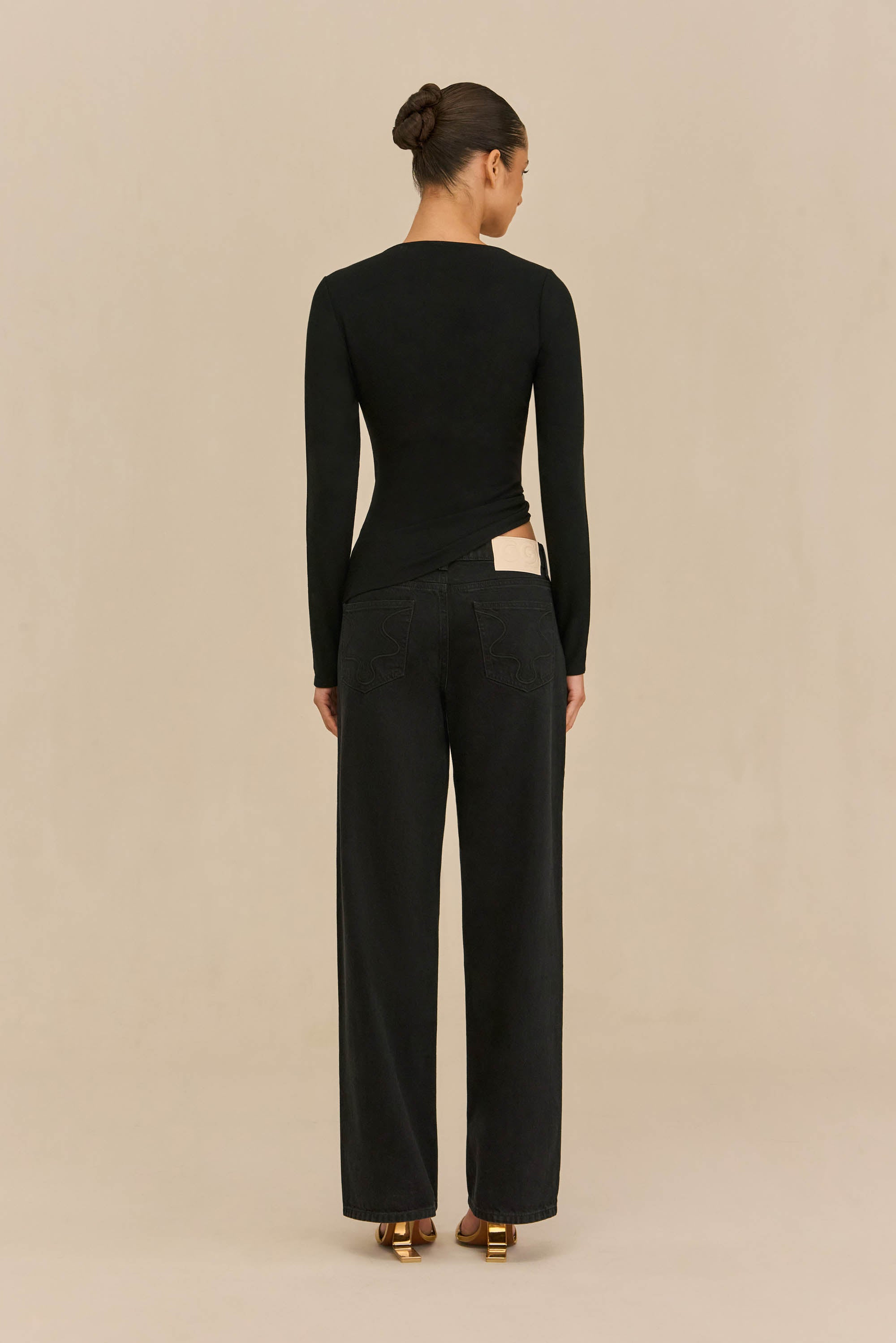 STASSI TOP - BLACK