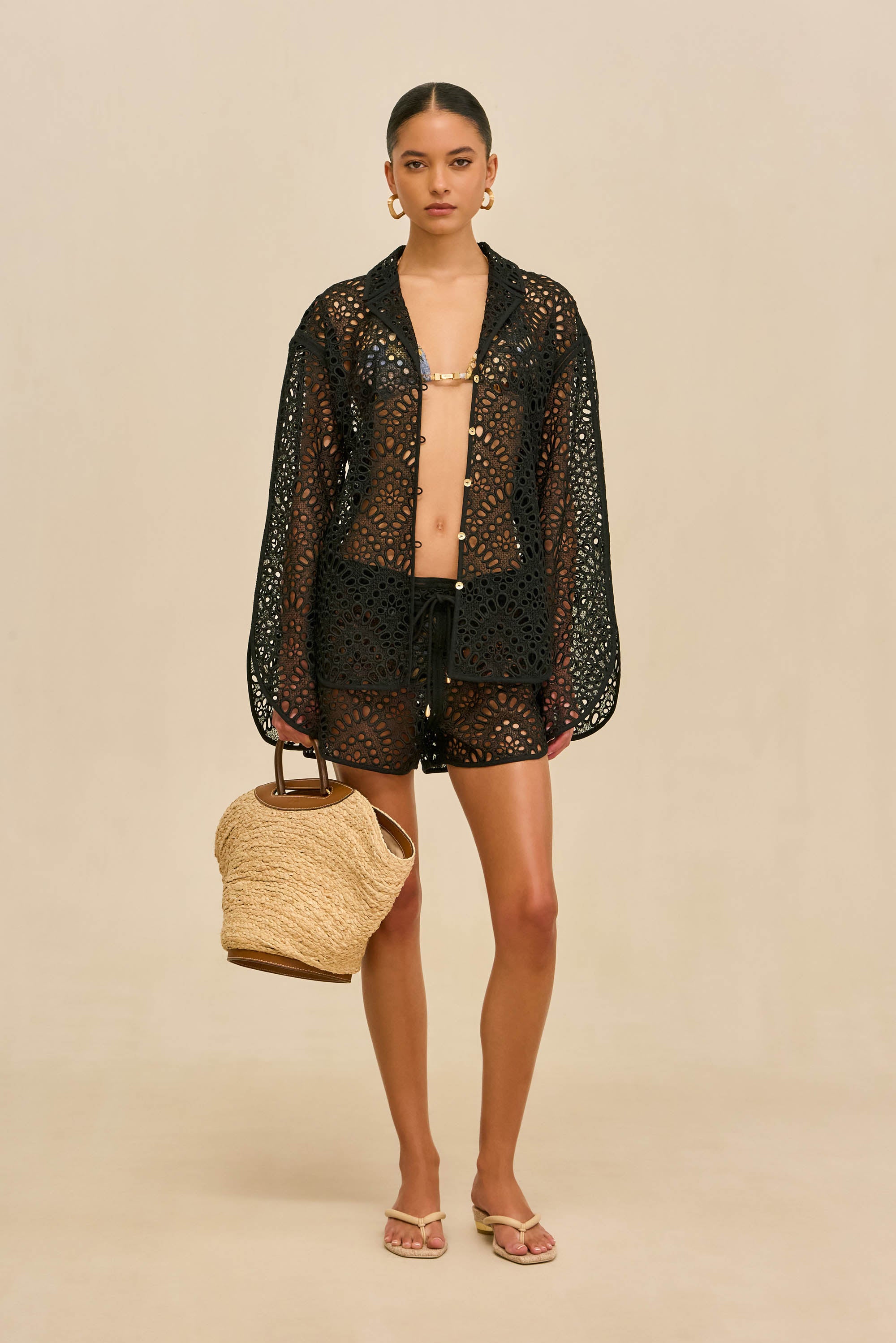 CARIENA SHORT - BLACK