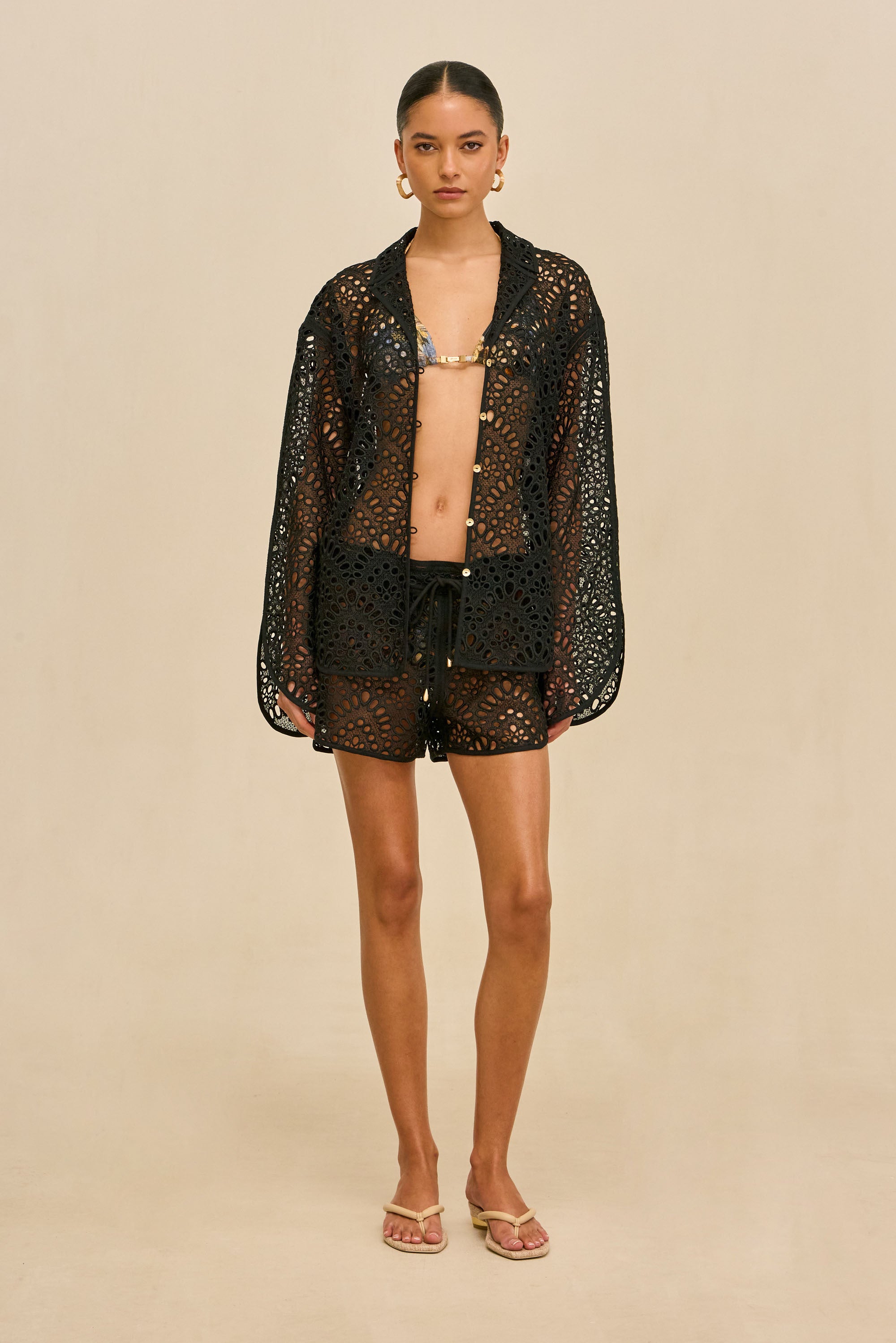 CARIENA SHORT - BLACK