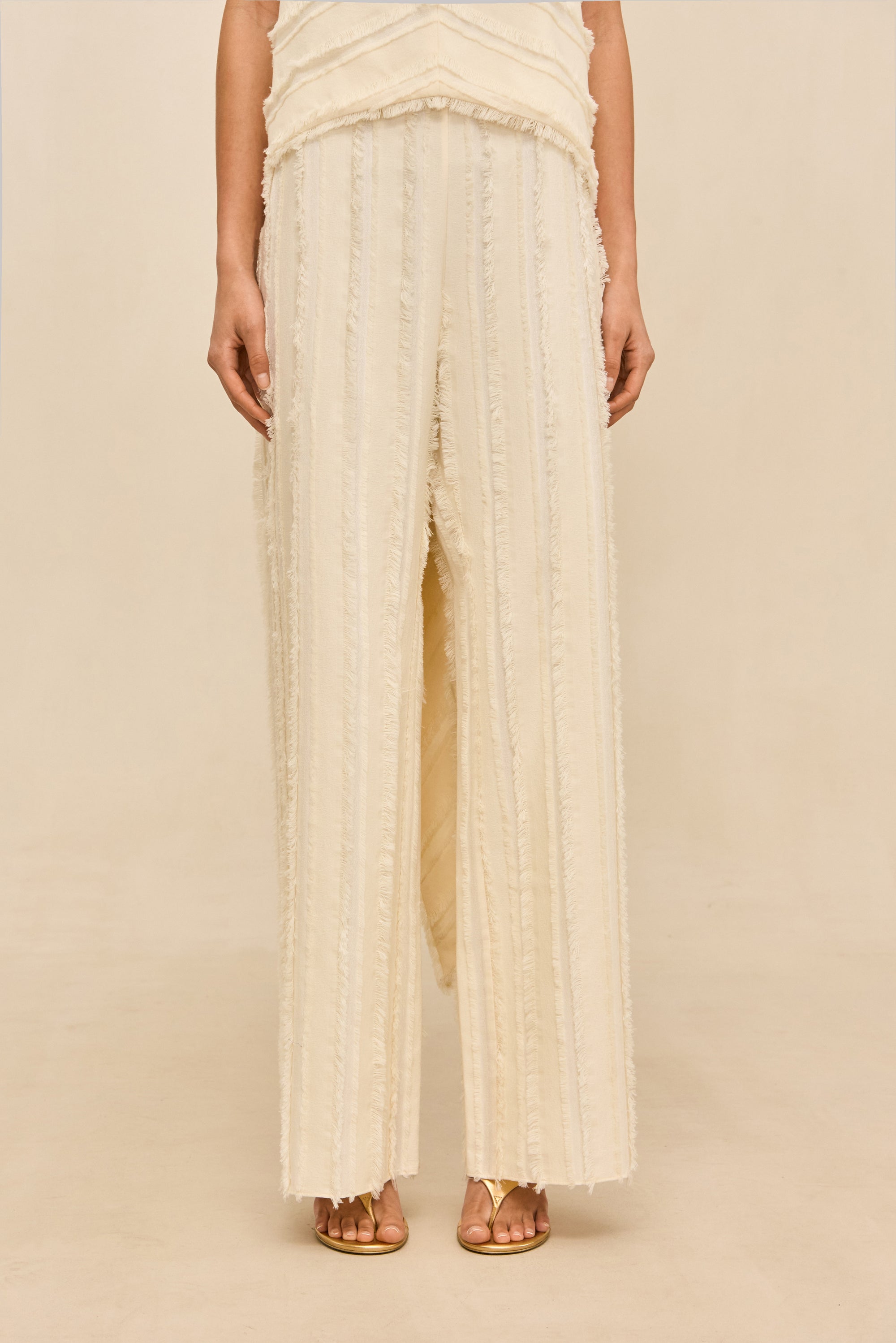ARY PANT - OFF WHITE