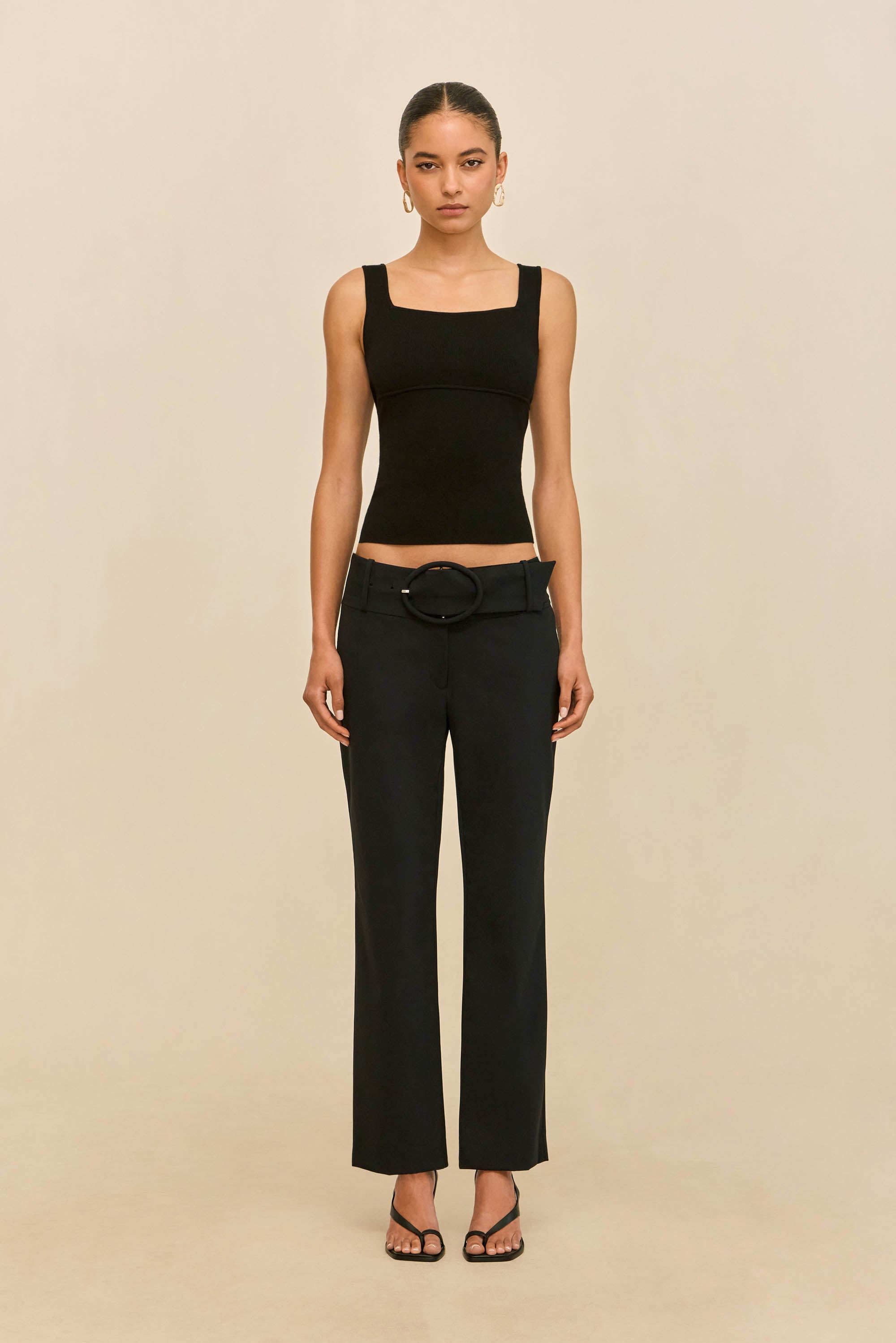 LEVI KNIT TOP - BLACK