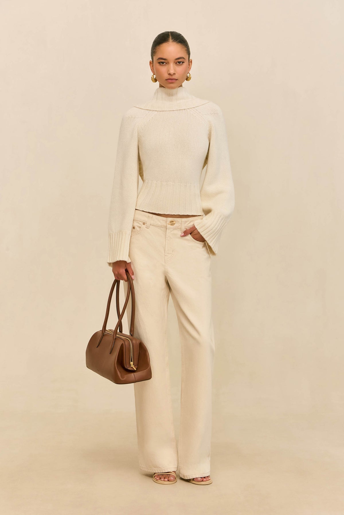 MILIKA SWEATER - OFF WHITE