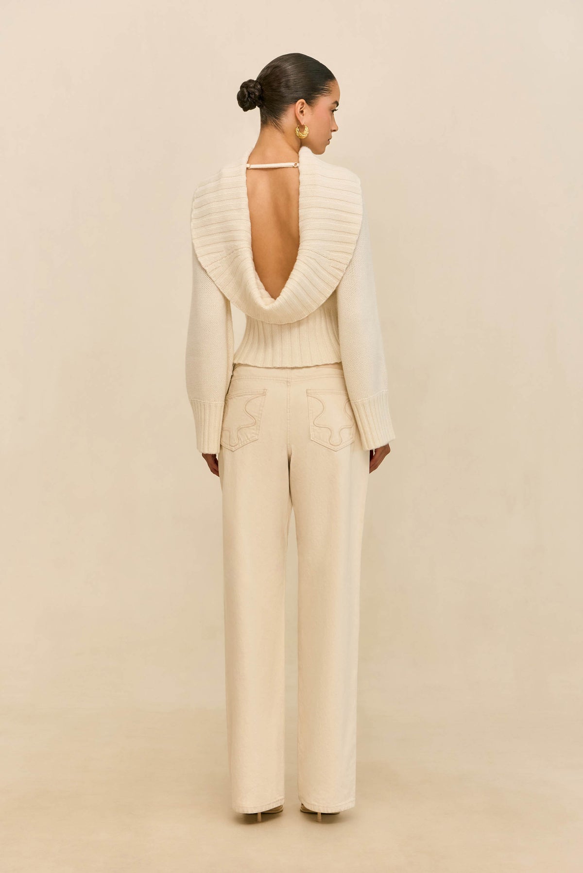 MILIKA SWEATER - OFF WHITE
