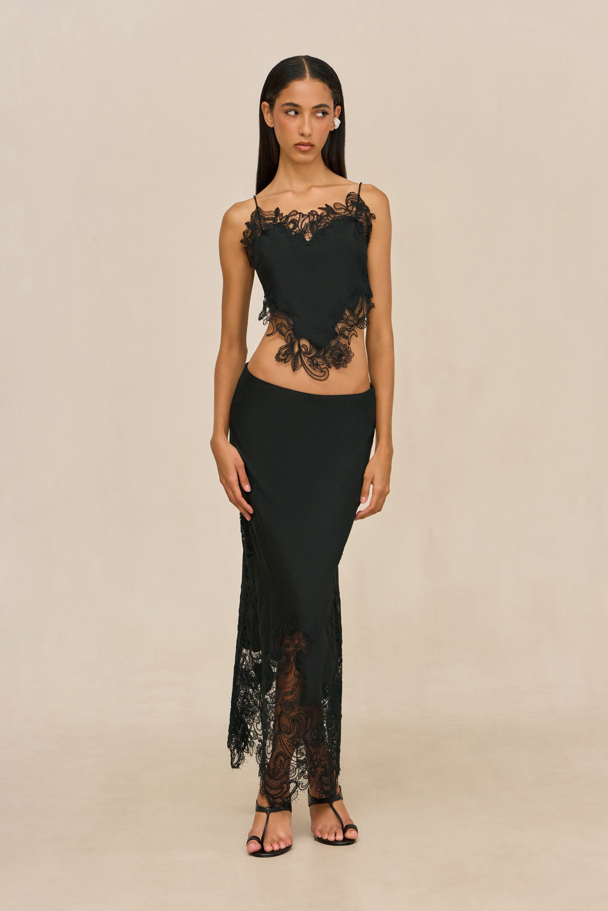 NEVINA TOP - BLACK