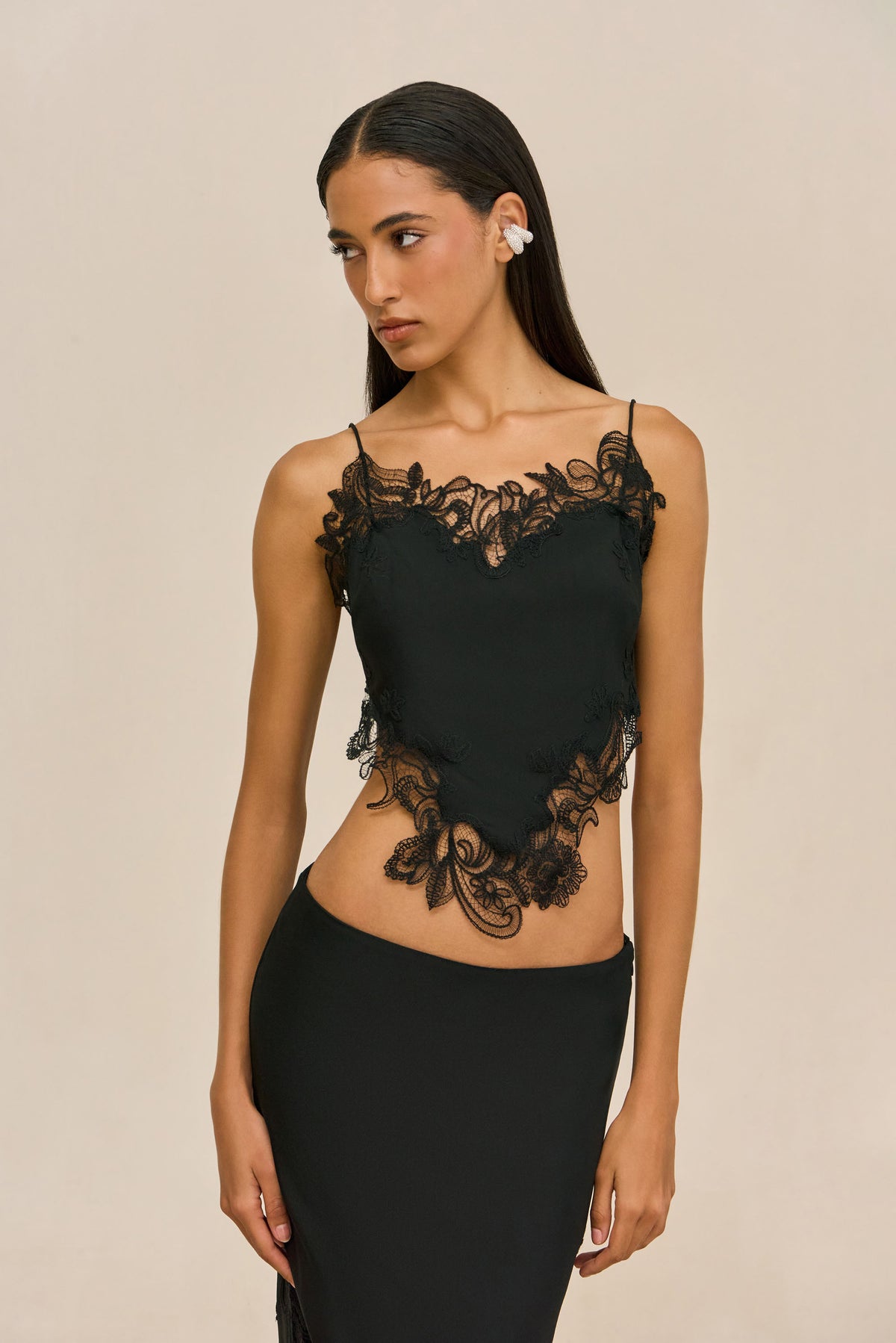 NEVINA TOP - BLACK