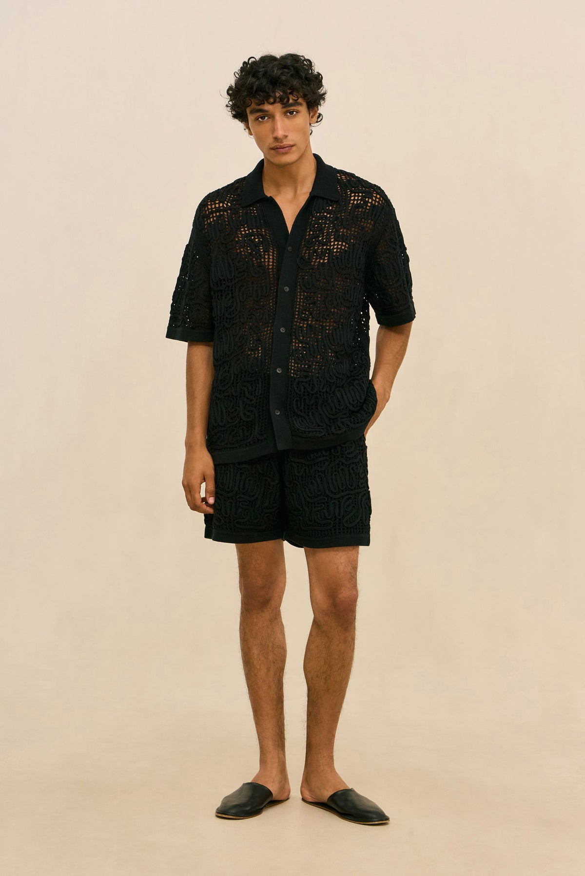 CRETA CROCHET SHORT - BLACK