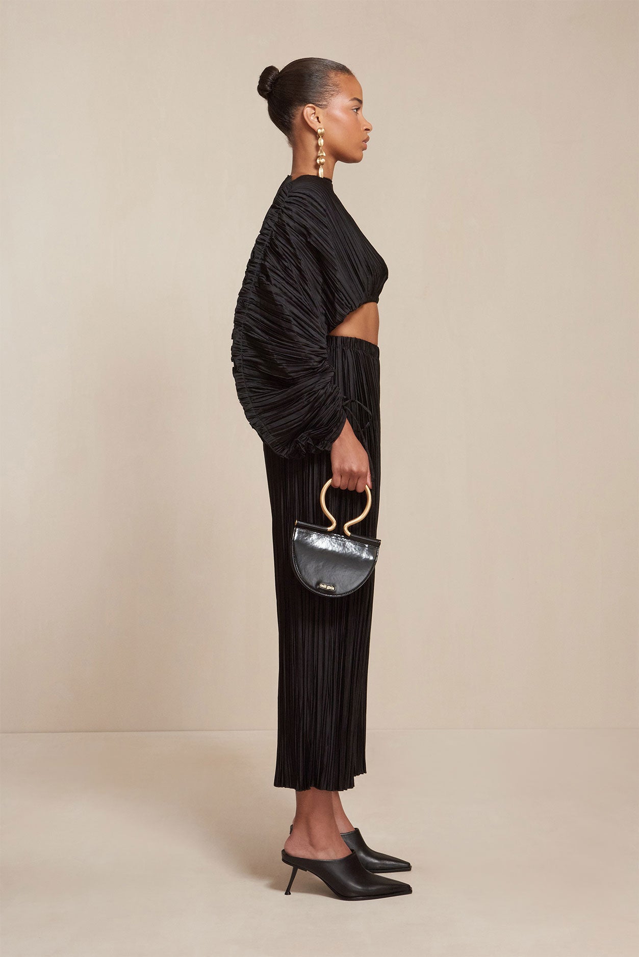 STACIE PANT - BLACK PLISSE
