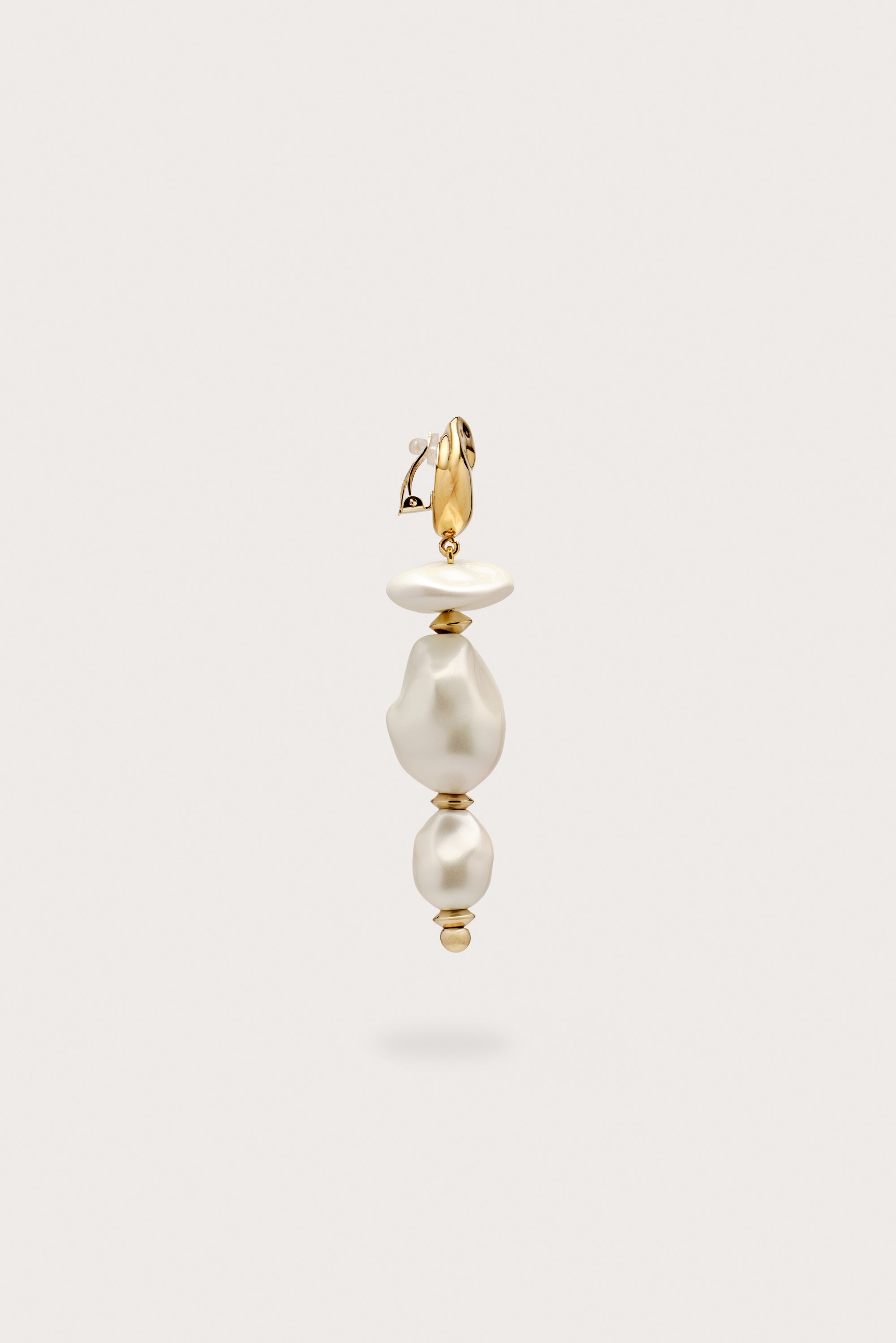 FABBIE EARRING - PEARL