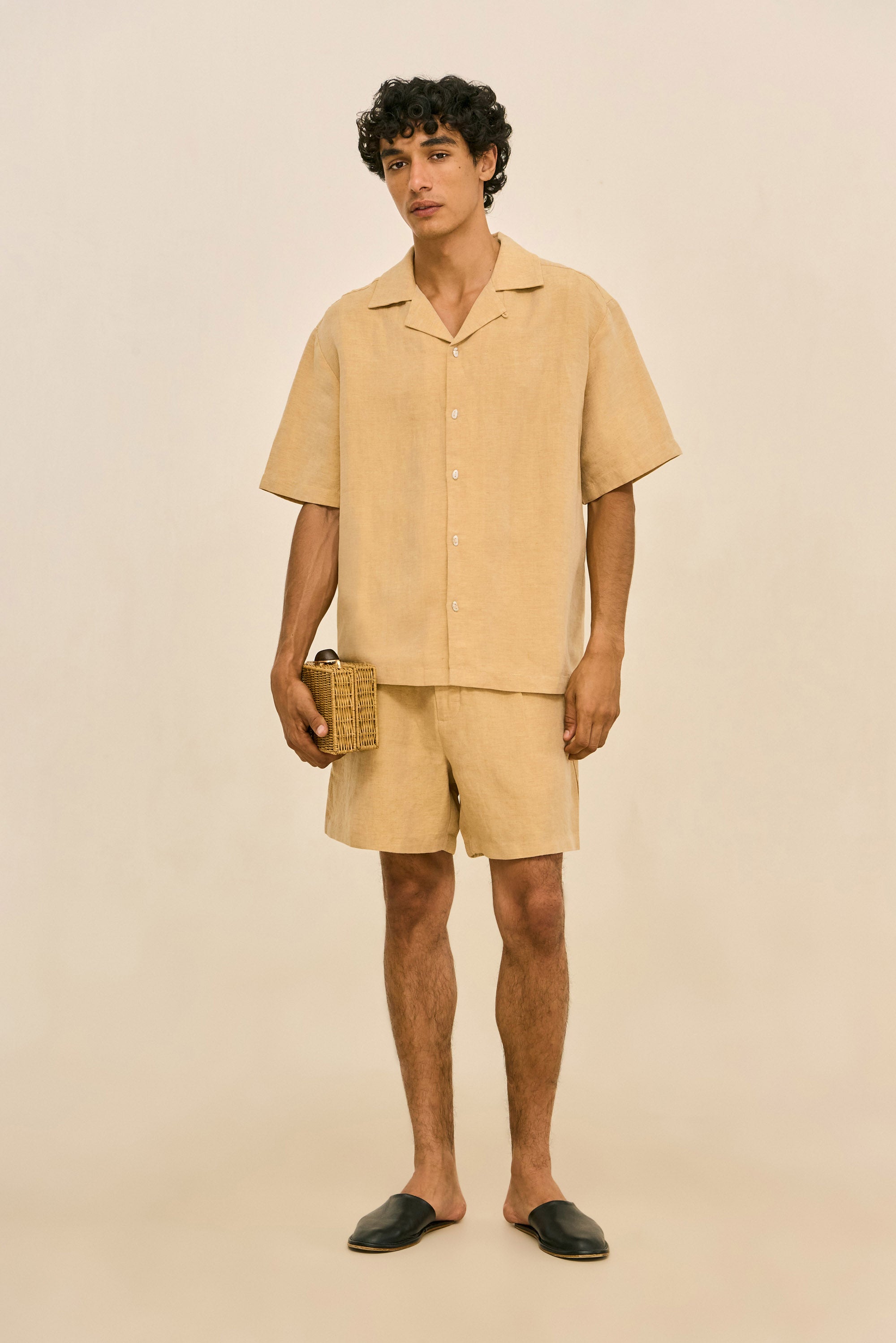 GRIFFIN SHIRT - ALMOND