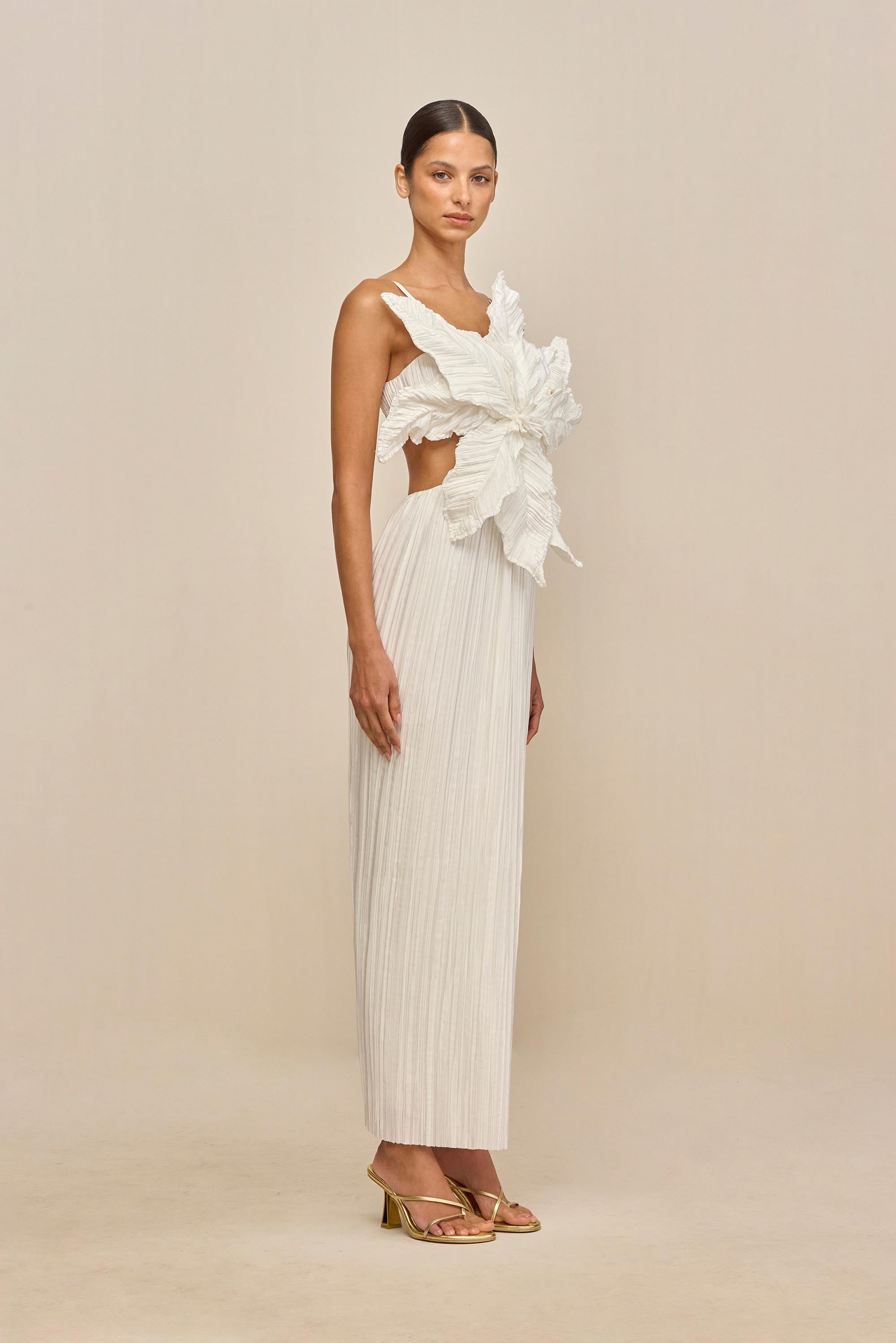 HESTRA GOWN - OFF WHITE