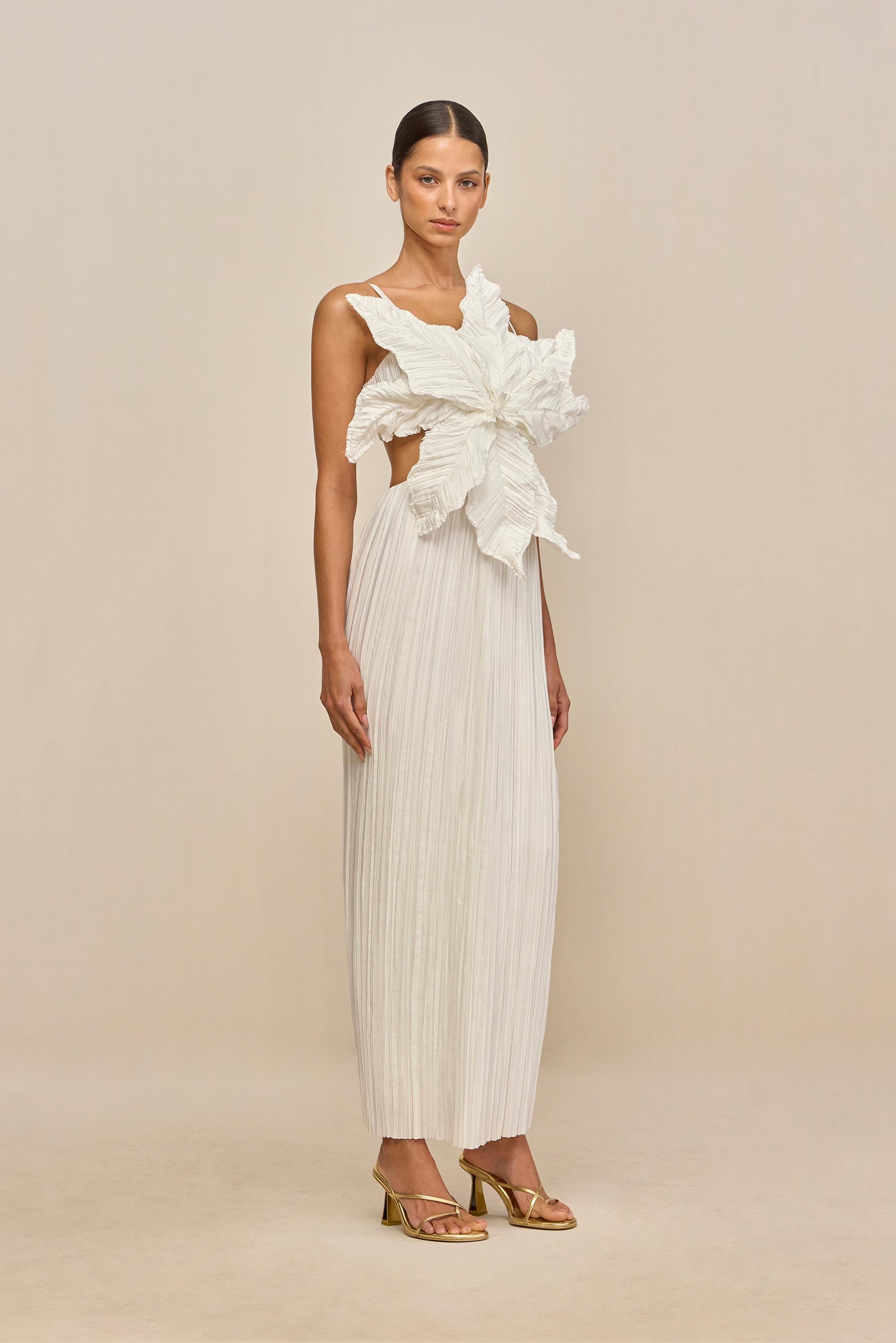 HESTRA GOWN - OFF WHITE