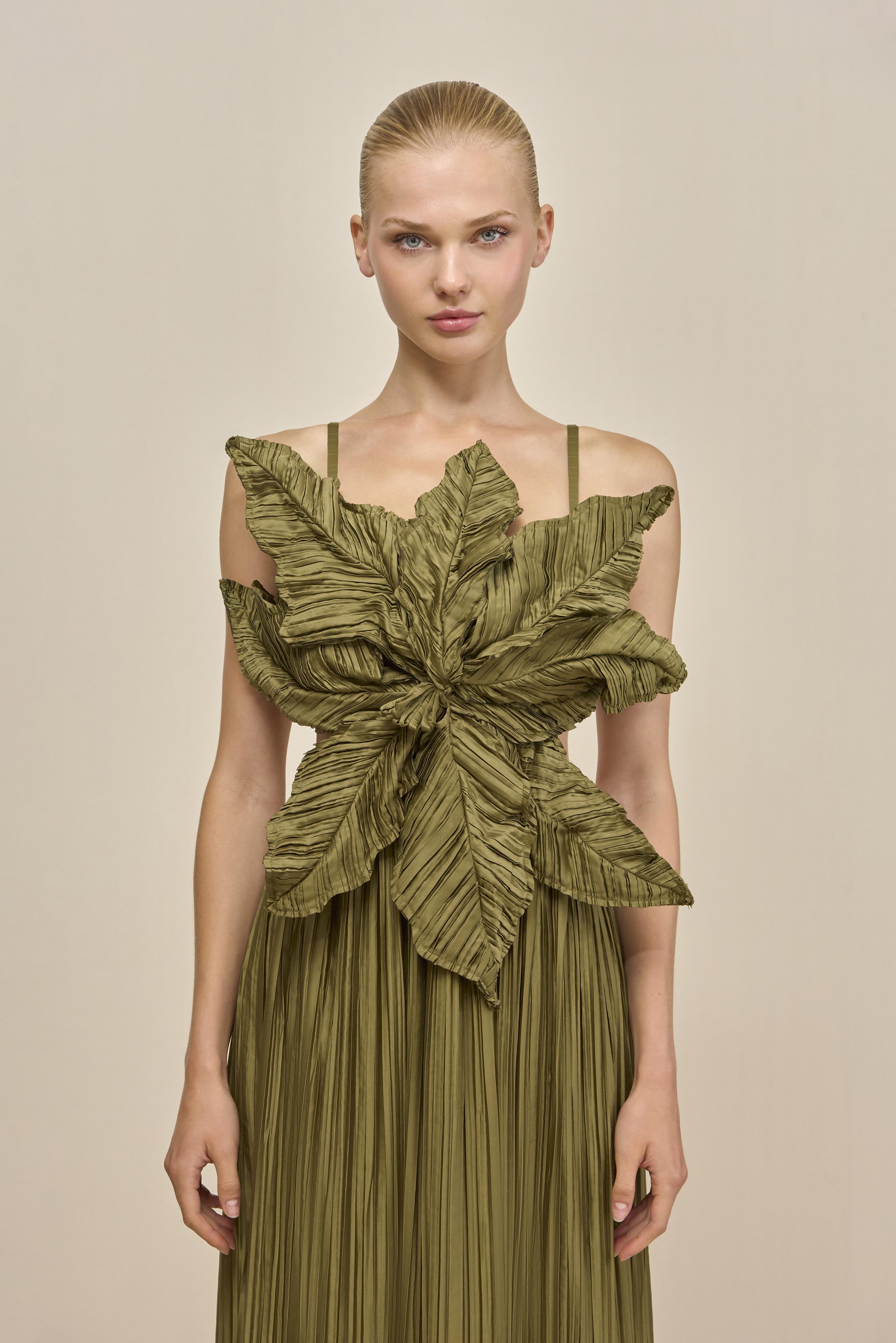 HESTRA GOWN - CEDAR