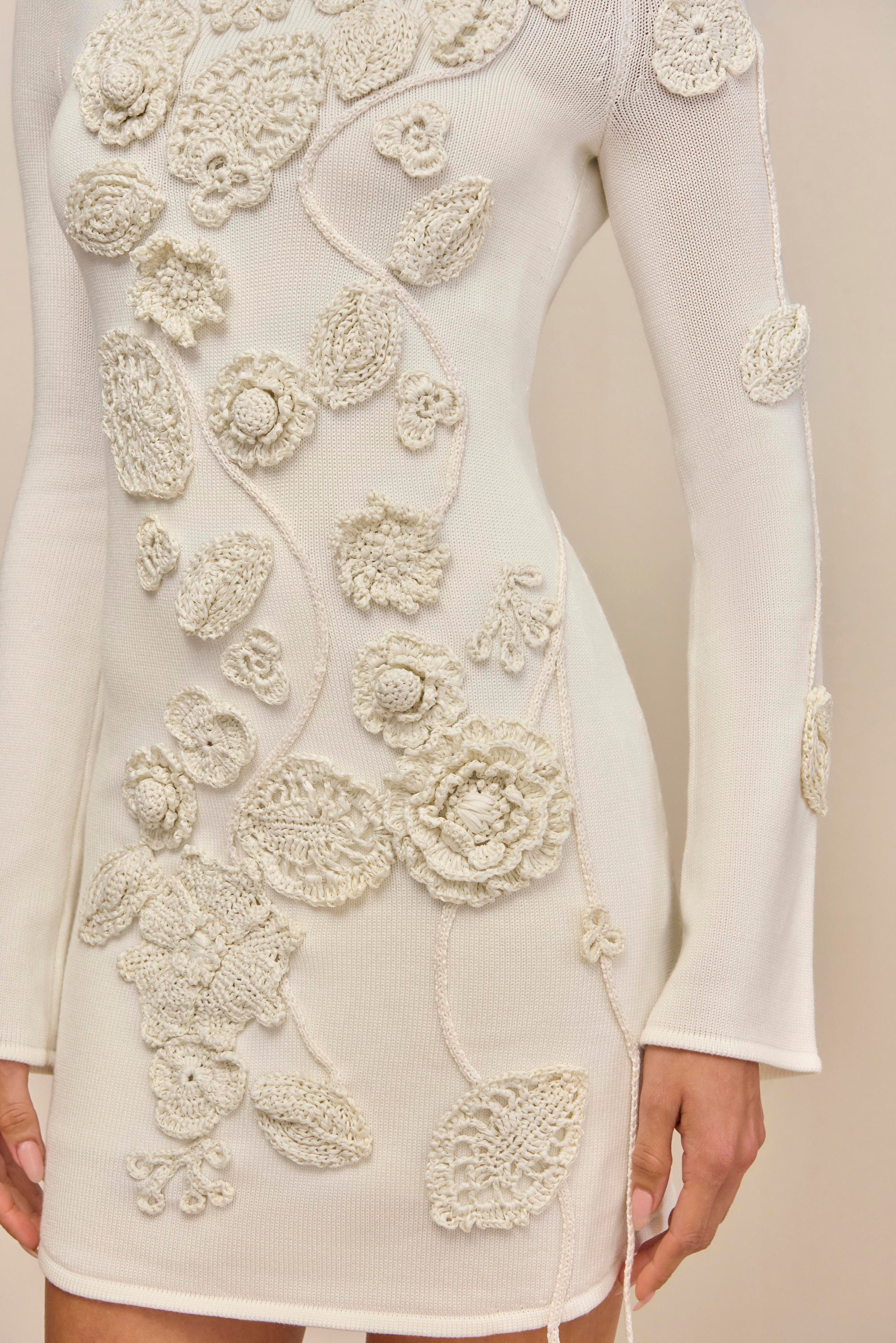 KAELA KNIT DRESS - OFF WHITE