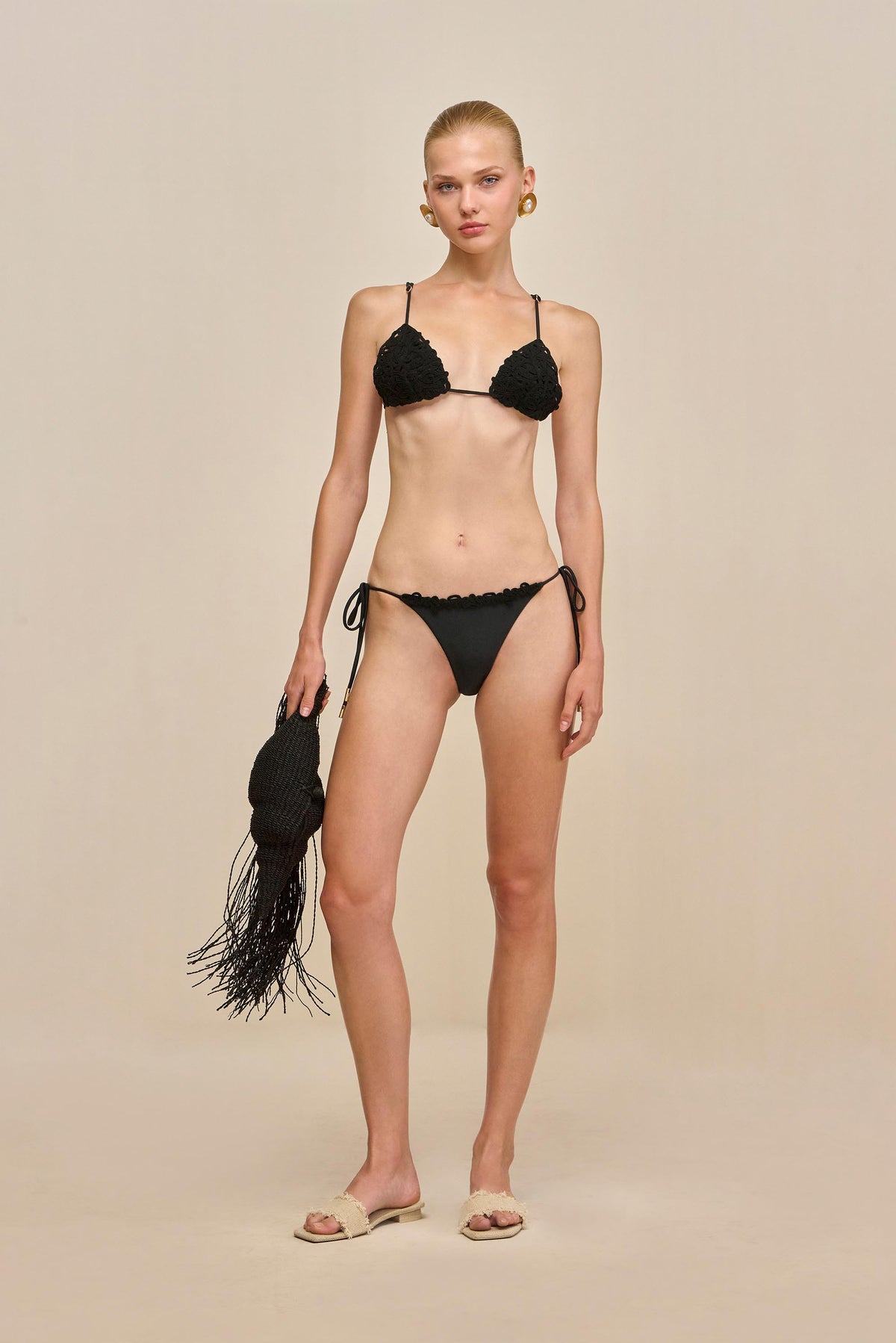 IRINA BIKINI TOP - BLACK