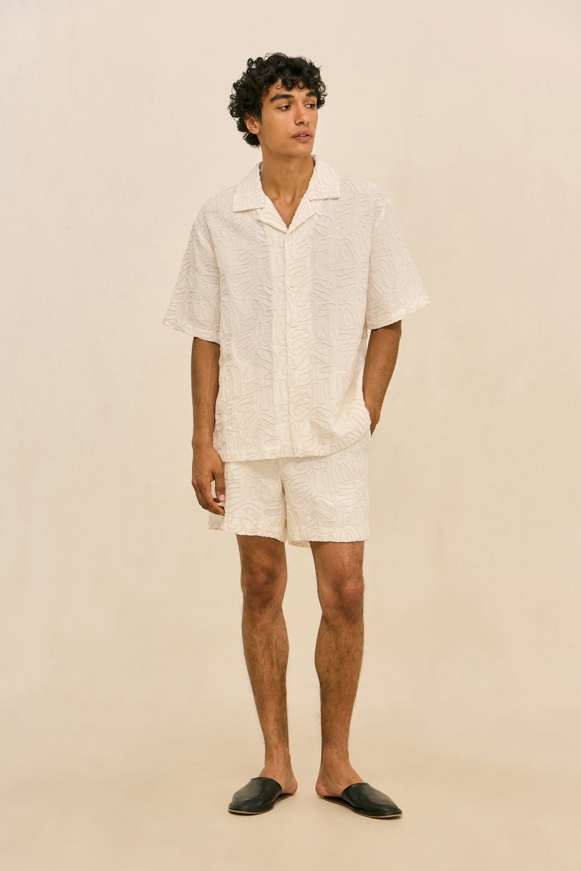 LUCIO SHORT - OFF WHITE MULTI