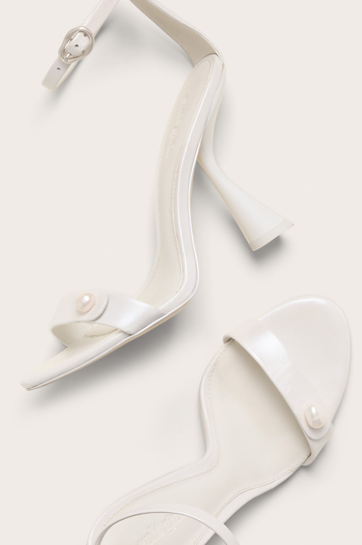 ZENITA SANDAL - PEARL