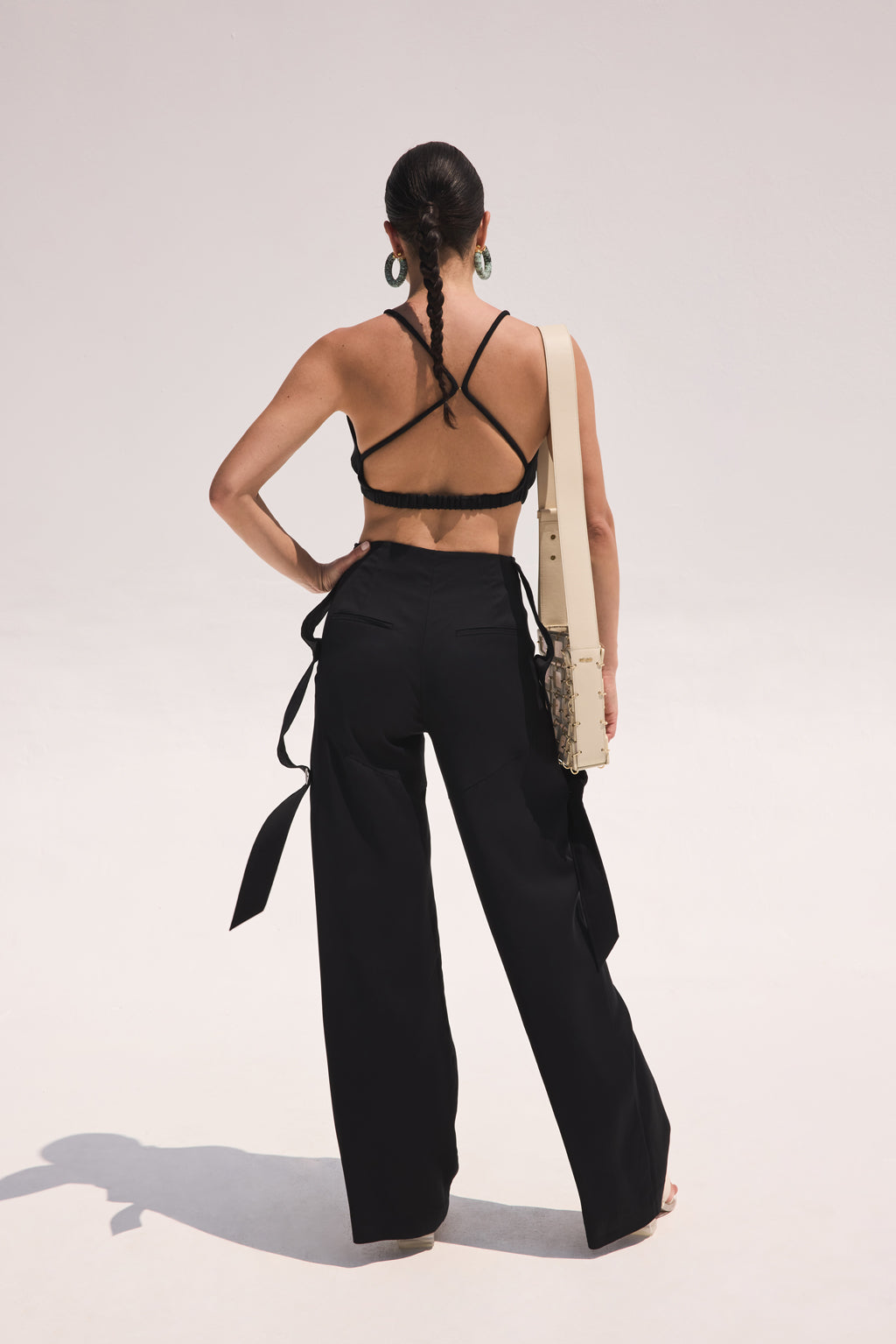 JENNIFER TOP - BLACK