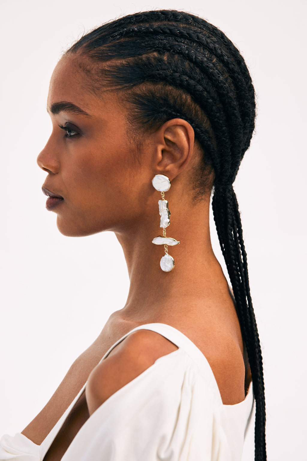 SURI EARRING - PEARL
