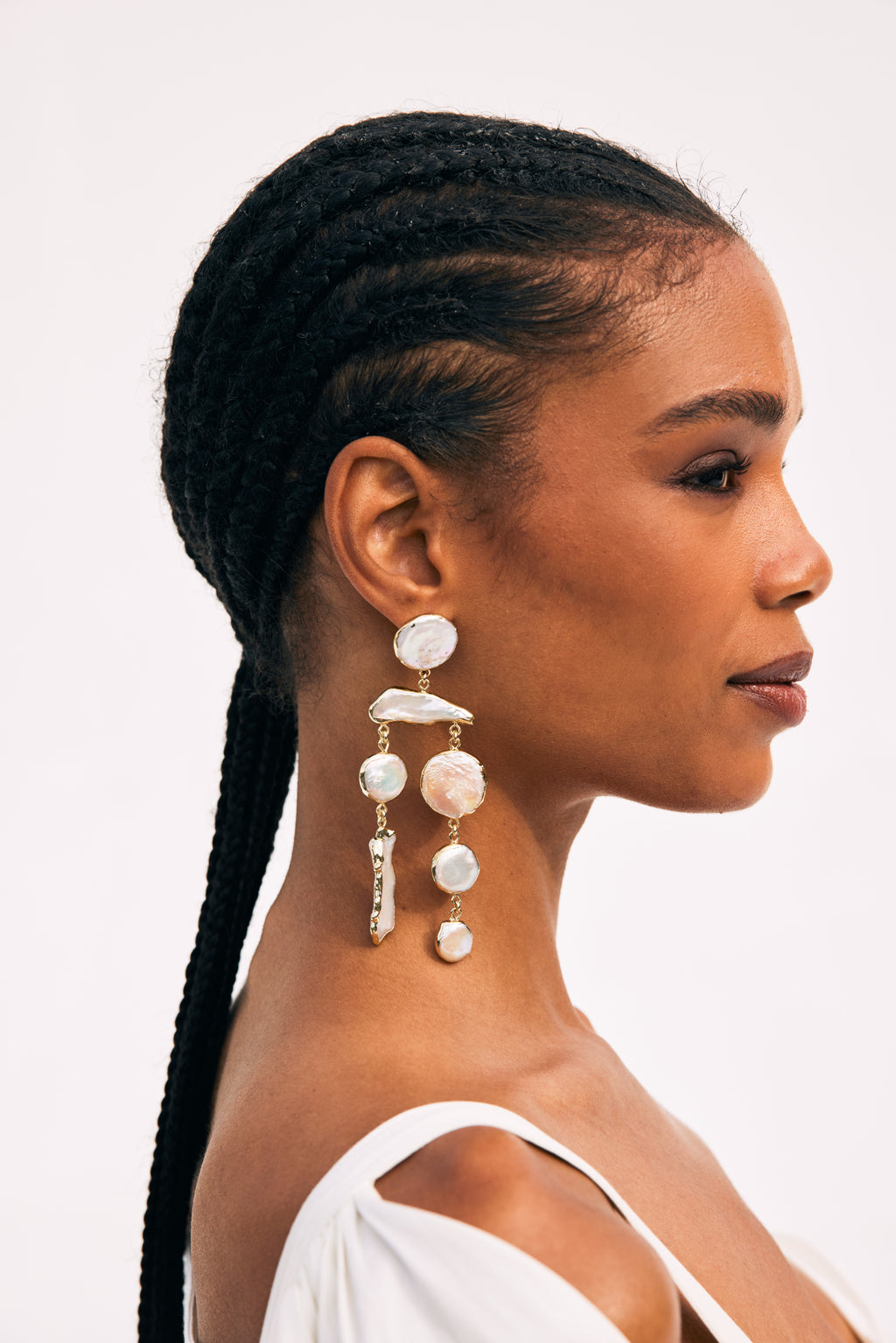 SURI EARRING - PEARL