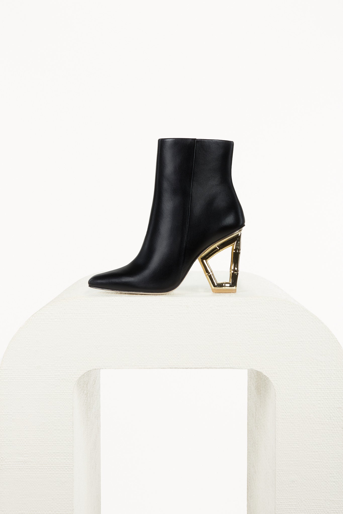 VALESKA BOOT - BLACK